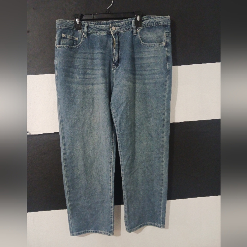 NEW Manfinity Men Denim Jeans - Picture 2 of 8